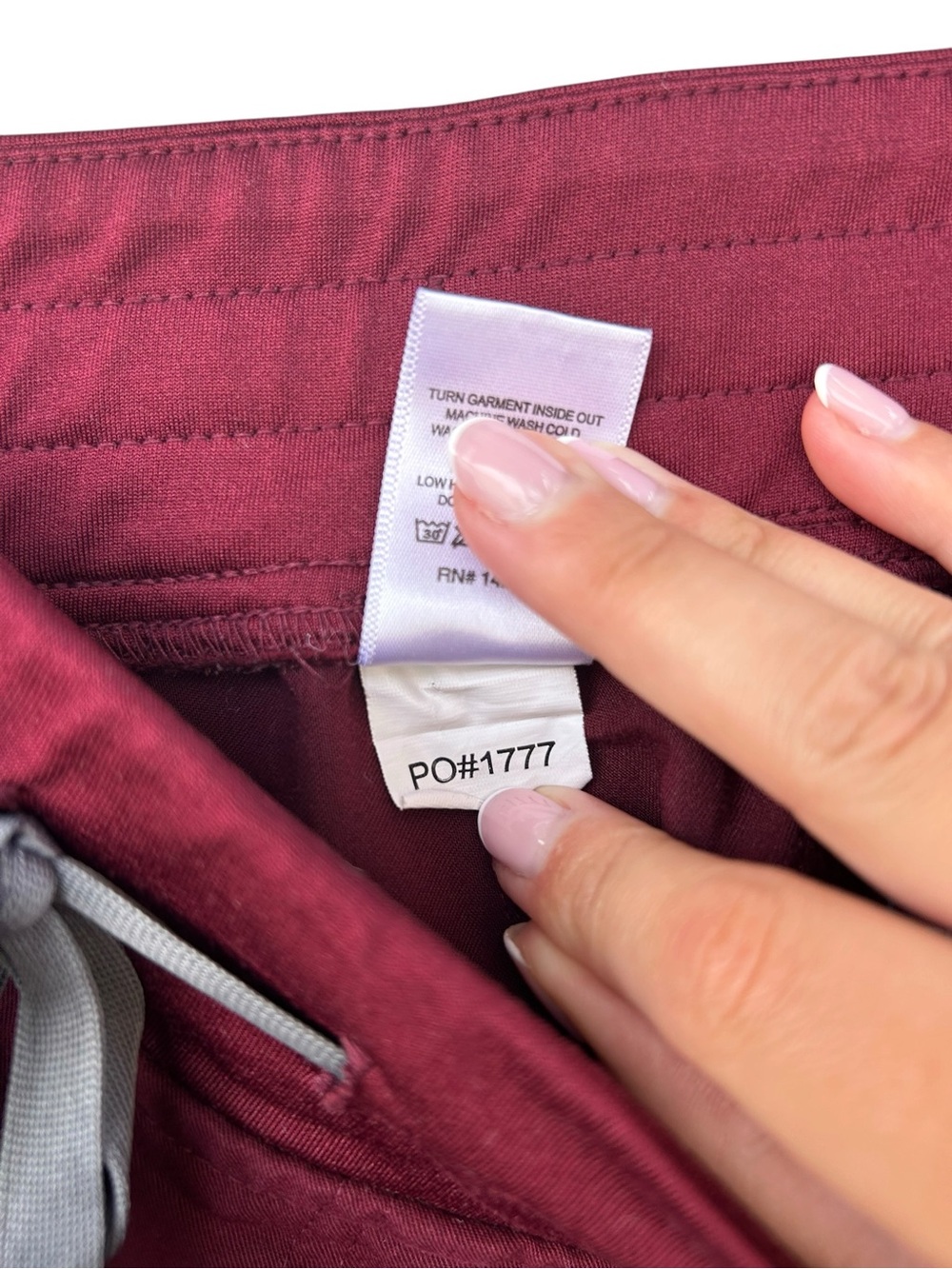 FIGS Woman’s Zamora Scrub Jogger Pant - PO #1777 Burgundy - Size Medium - Picture 7 of 11